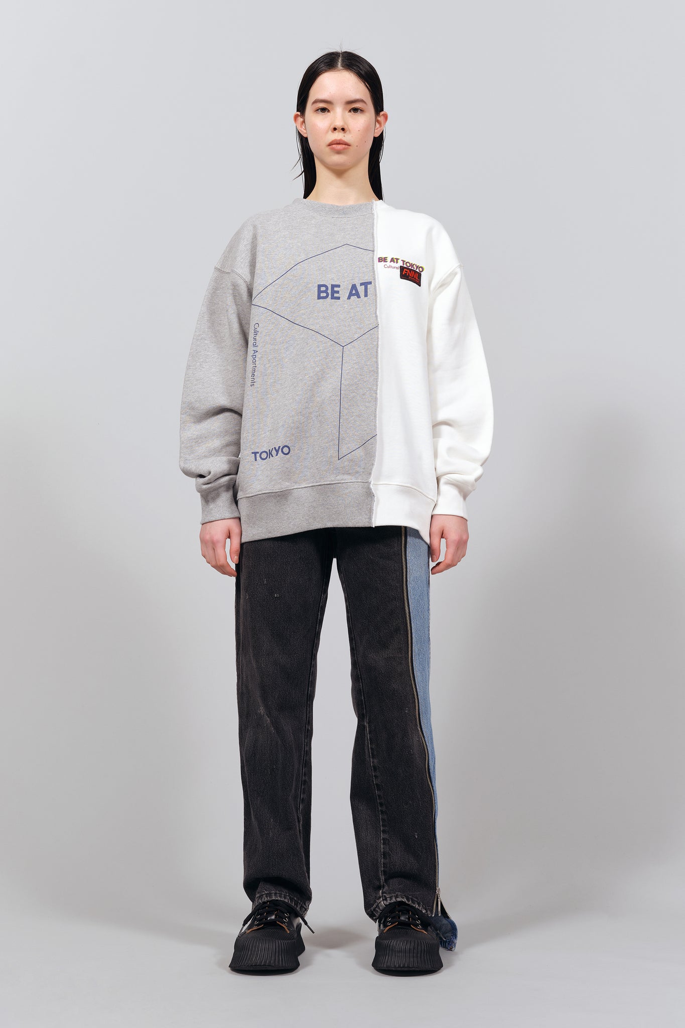 ONE-OFF FULL ZIP DENIM PANTS 001
