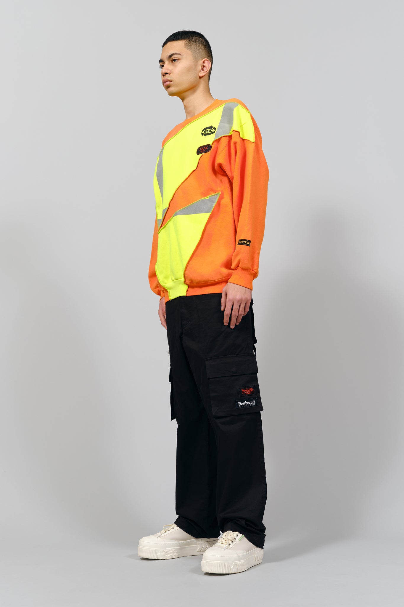 ICON LOGO CUTTING SWEAT02